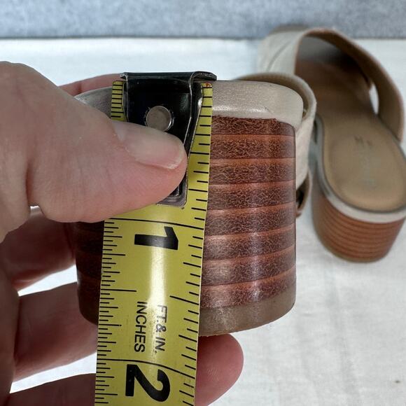 Naturalizer Womens sz 8 Arielle N5 Slide Block Heel Neutral Beige Sandals Office